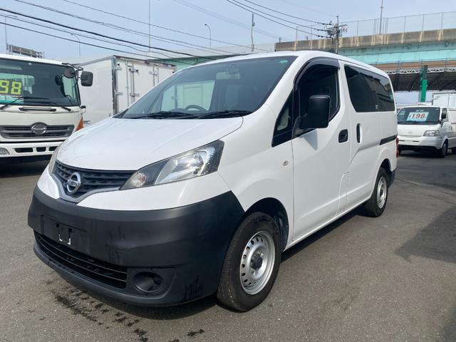Nissan NV 200